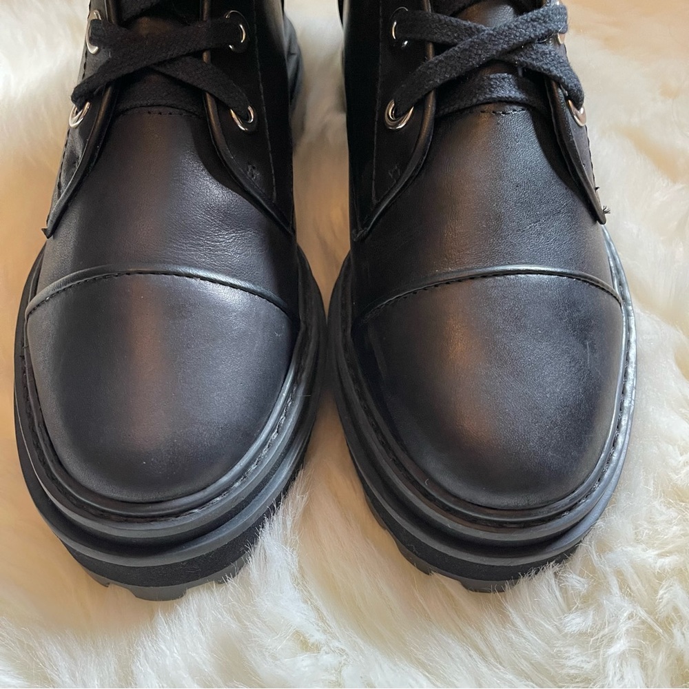 🆕 NWT + Box - Schutz Maylova Leather Ankle Combat Boots - 7 - Picture 2 of 10